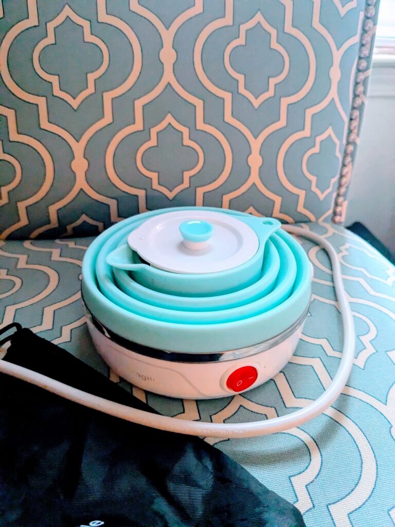 Collapsed travel tea kettle